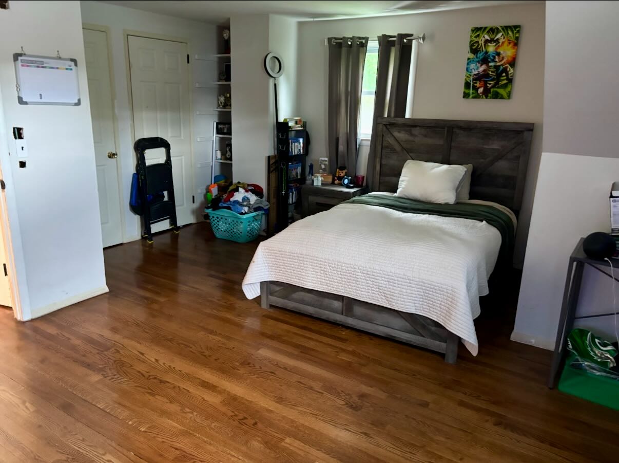Bedroom after cleaning