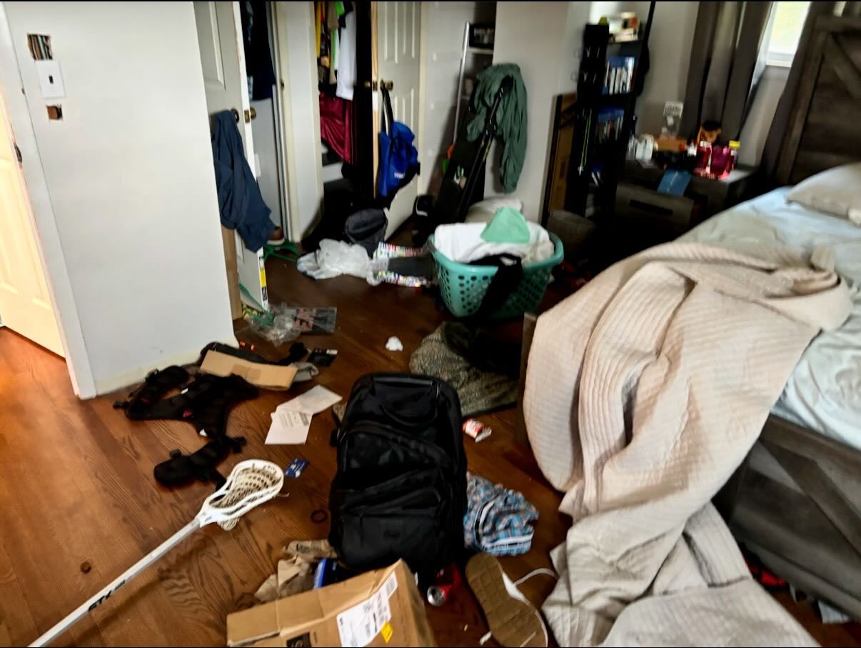 Bedroom before cleaning